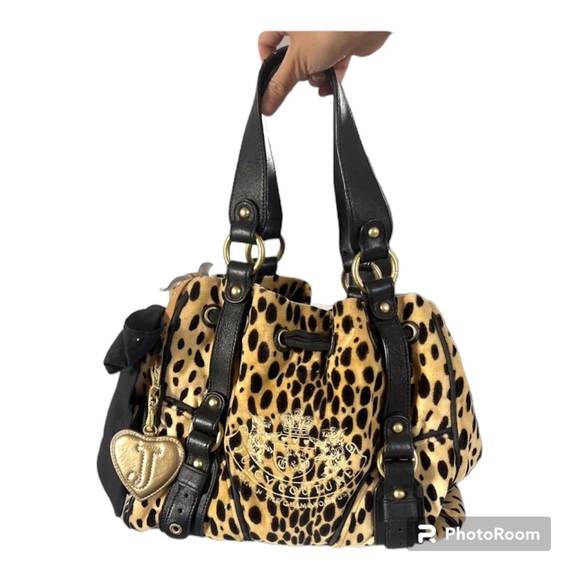 Juicy Couture Handbags - Vintage juicy couture y2k leopard print bag